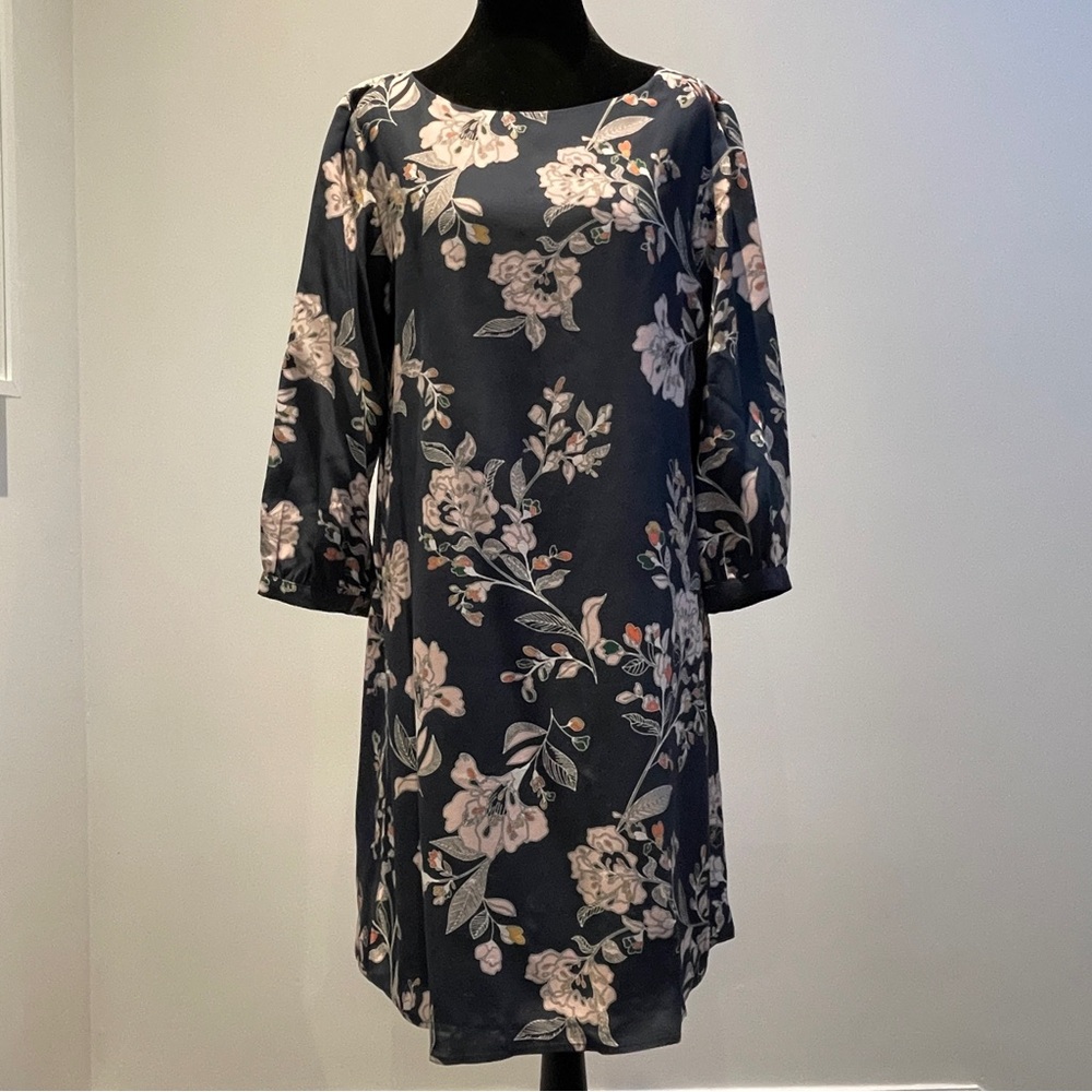 Amour Vert Navy Floral Silk Shift Dress Size M